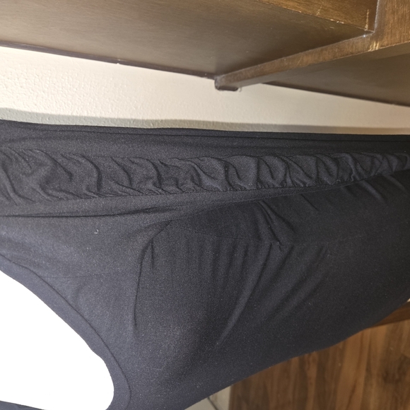 BCBG Black Long Sleeve Top - Picture 3 of 3